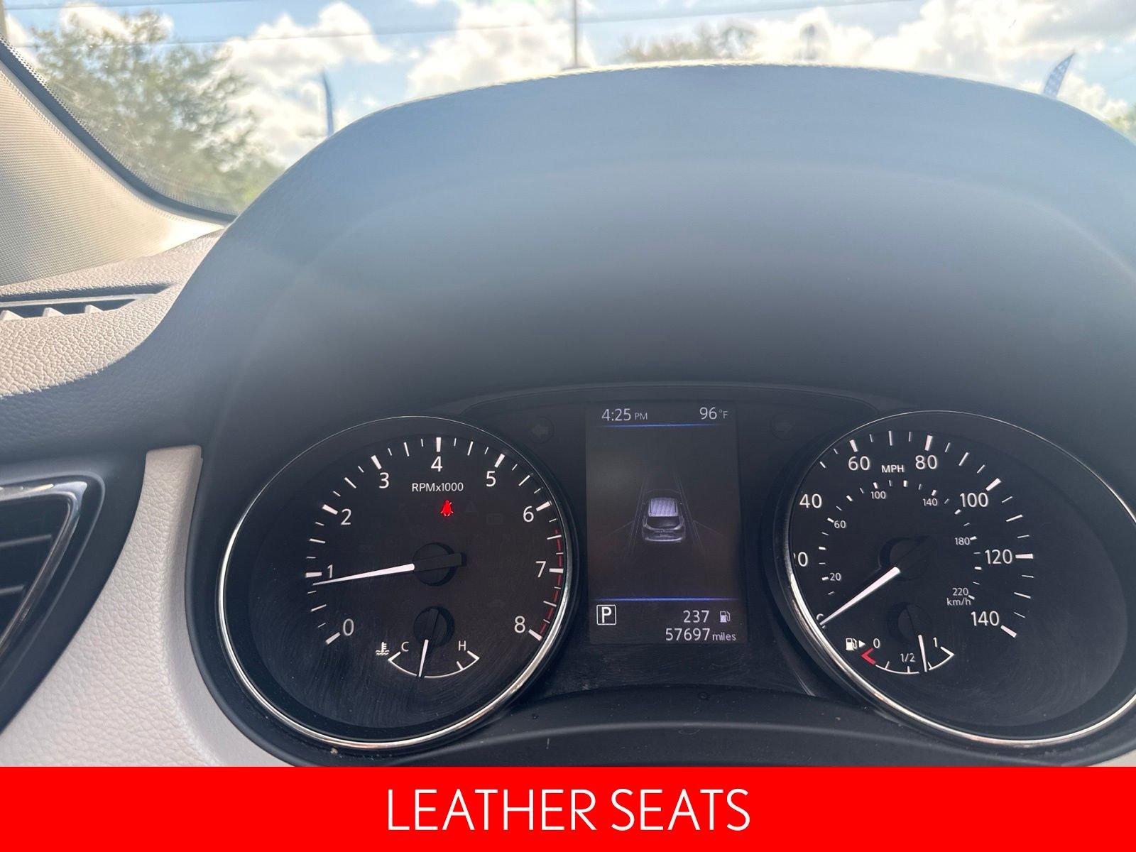 Used 2019 White Nissan SL image 16