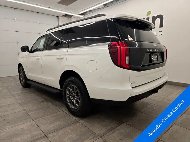 New 2027 Star White Metallic Tri-Coat Ford Active image 3