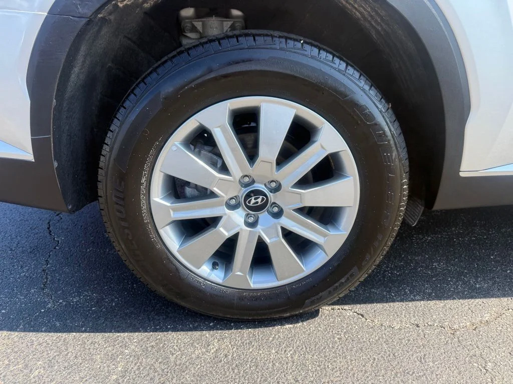 Certified Used 2025 Silver Hyundai SEL image 49
