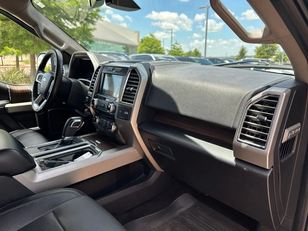Used 2016 Green Ford Lariat image 43