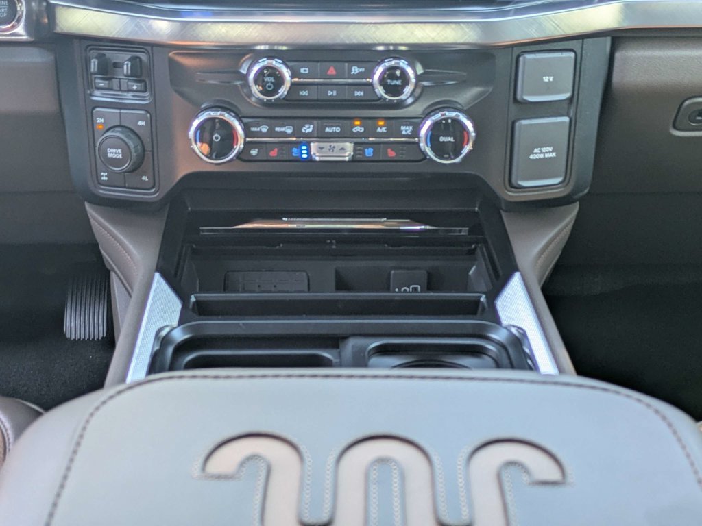 New 2026 Star White Metallic Tri-Coat Ford F-350® King Ranch® image 42