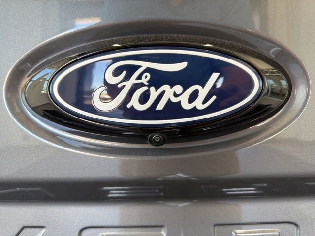 New 2026 Carbonized Gray Metallic Ford XLT image 8