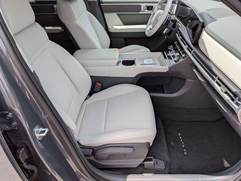 New 2026 Gray Hyundai SE AWD image 31