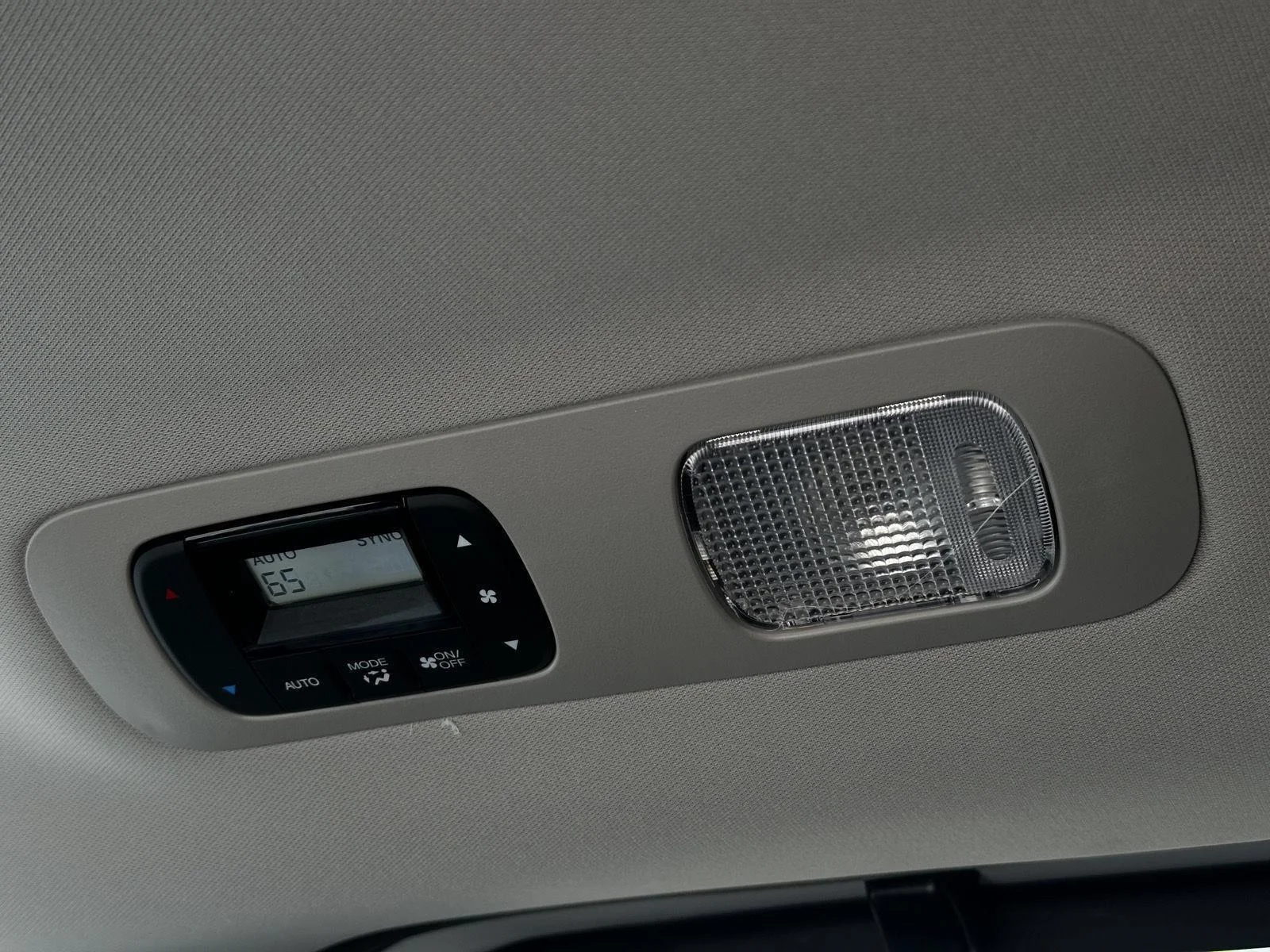New 2026 Platinum White Pearl Honda Touring image 33