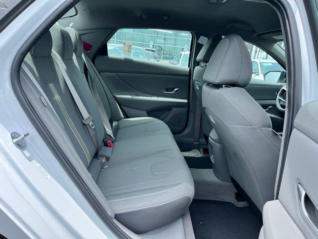 New 2026 White Hyundai SEL Sport image 20
