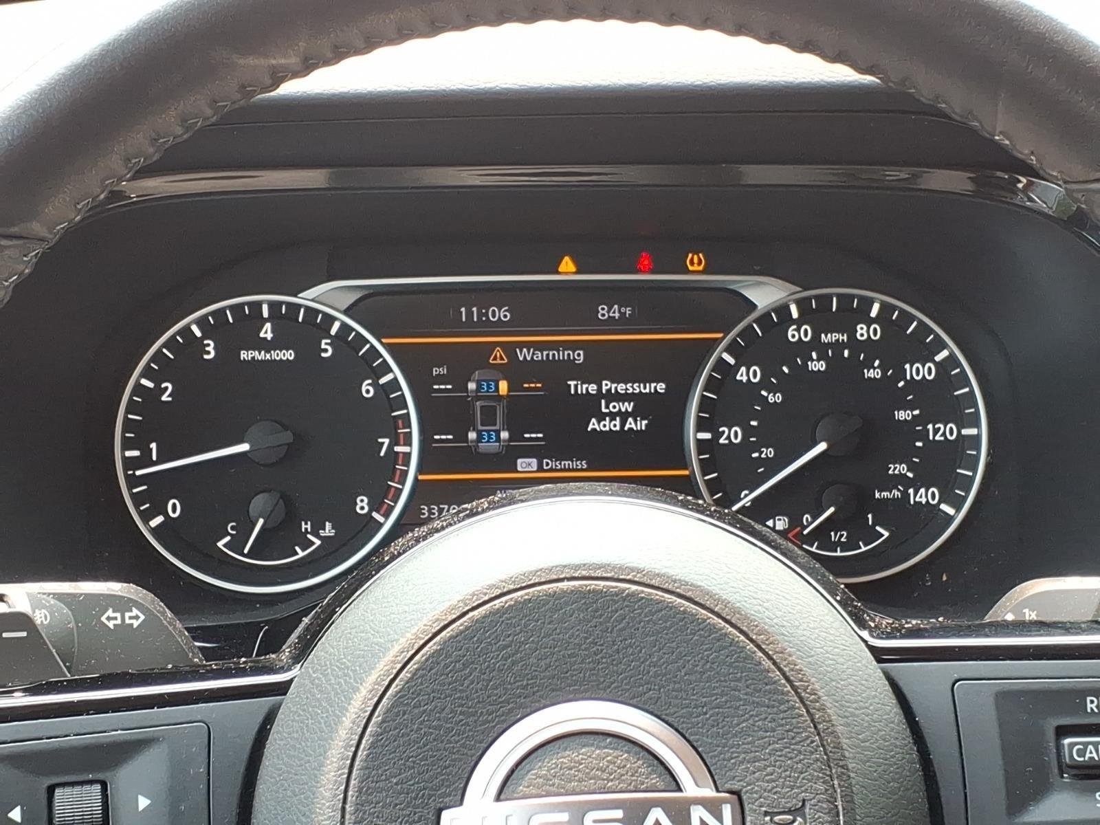 2024 Nissan Pathfinder SL - Photo 13