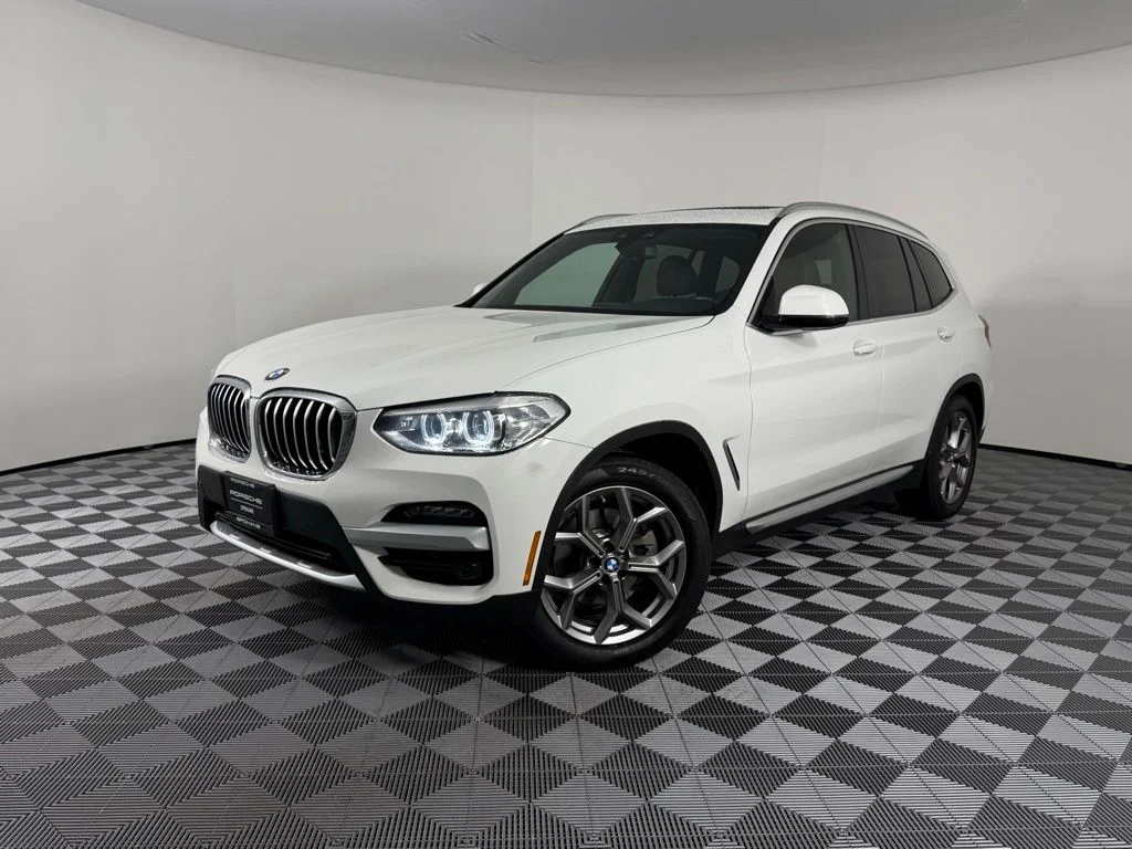 2020 BMW X3 xDrive30i's photo