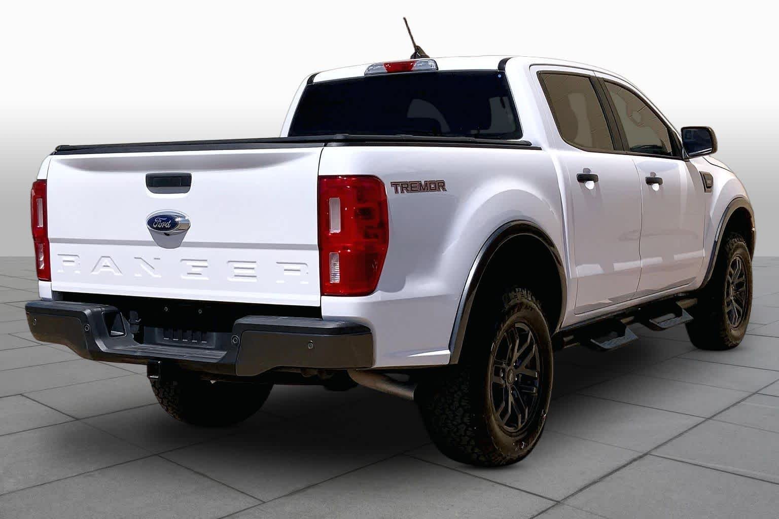 Used 2023 Oxford White Ford XLT image 13