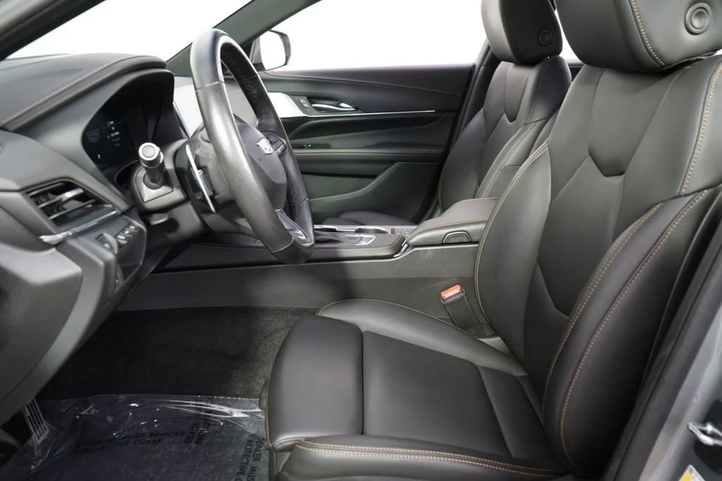 Used 2023 Argent Silver Metallic Cadillac Sport image 13