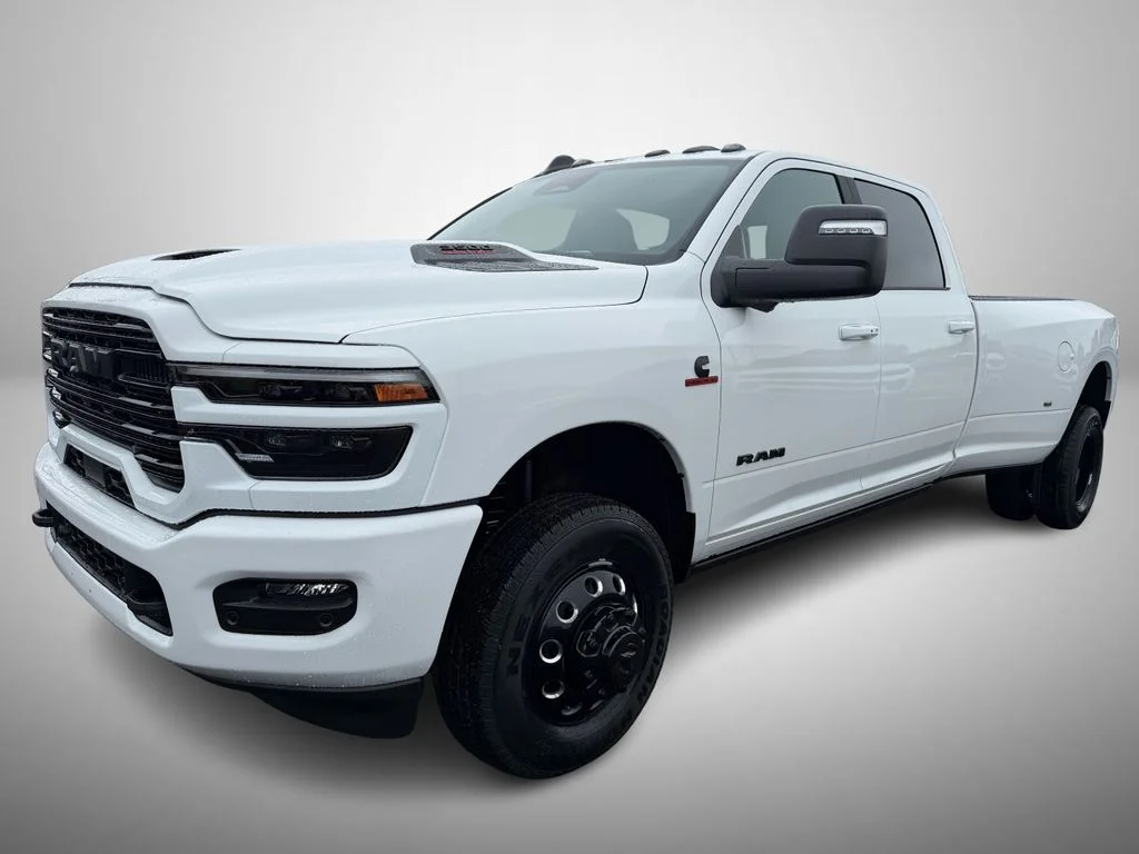 New 2026 Bright White Clear-Coat Exterior Paint RAM Laramie image 2
