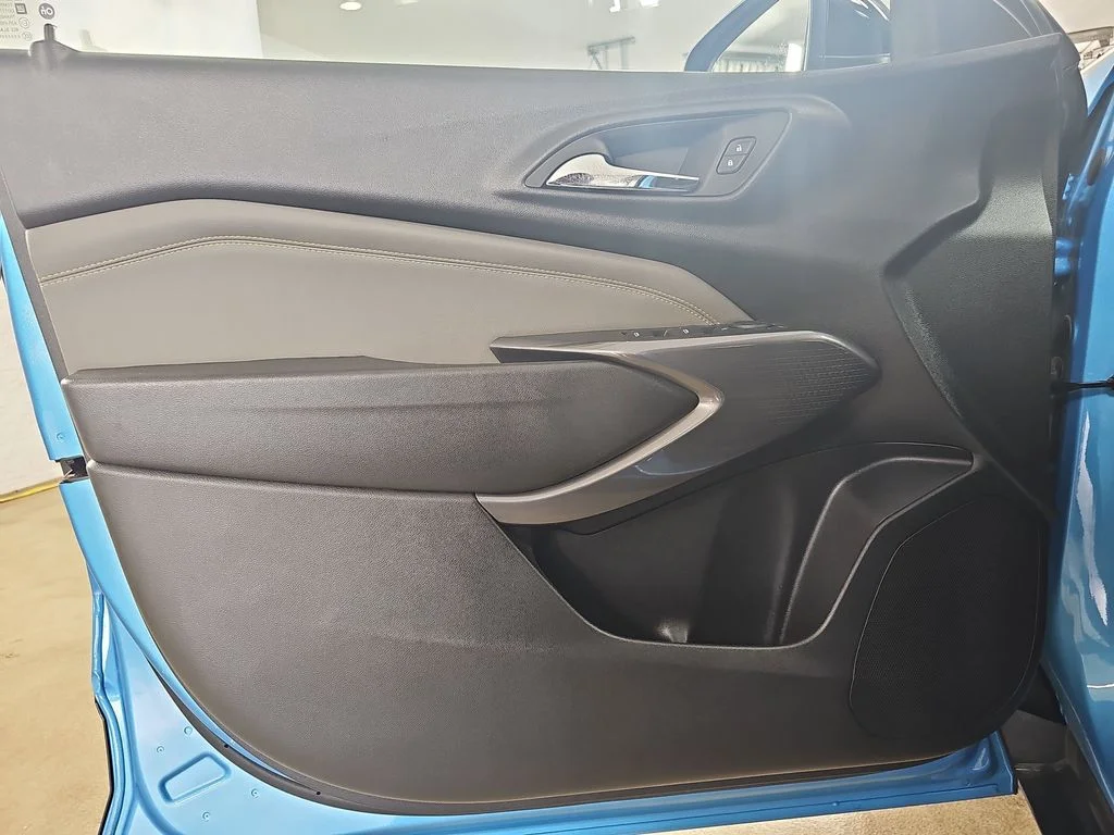 Certified Used 2025 Blue Chevrolet ACTIV image 30