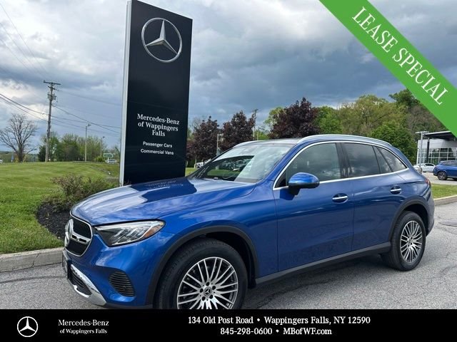 2026 Mercedes-Benz GLC GLC 300 4MATIC's photo
