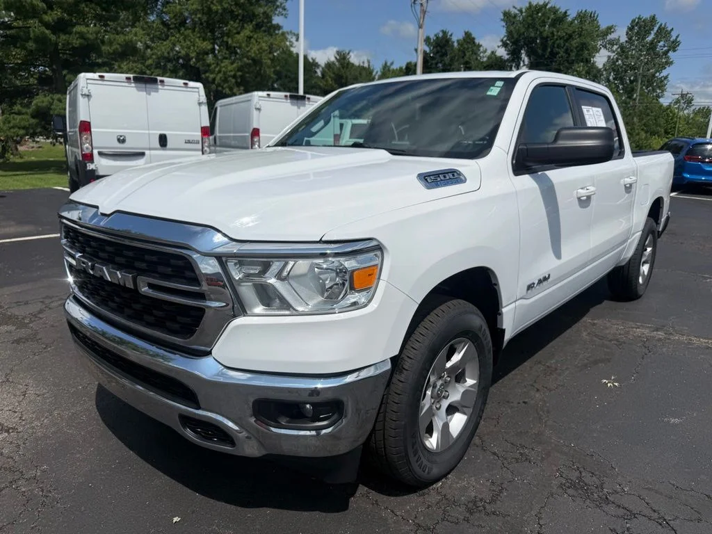 Used 2022 White Ram Big Horn/Lone Star image 8