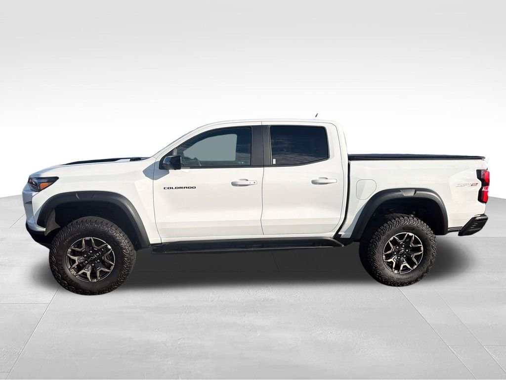 Used 2024 White Chevrolet ZR2 image 2