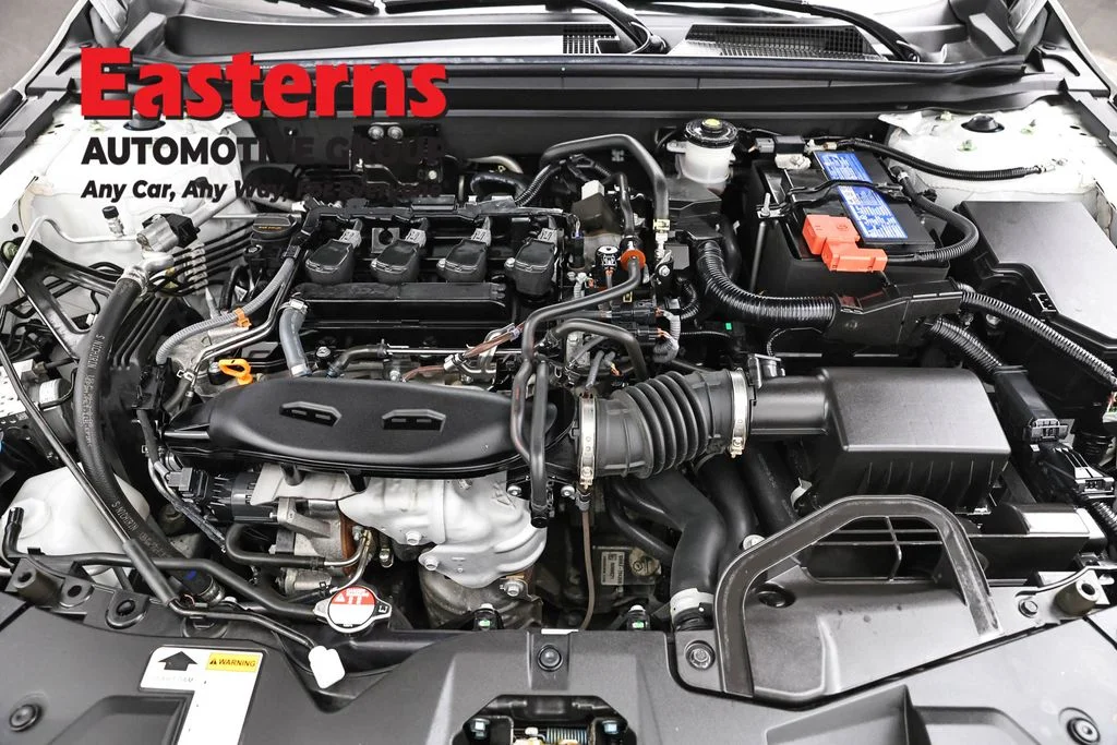 Used 2024 White Honda EX image 7