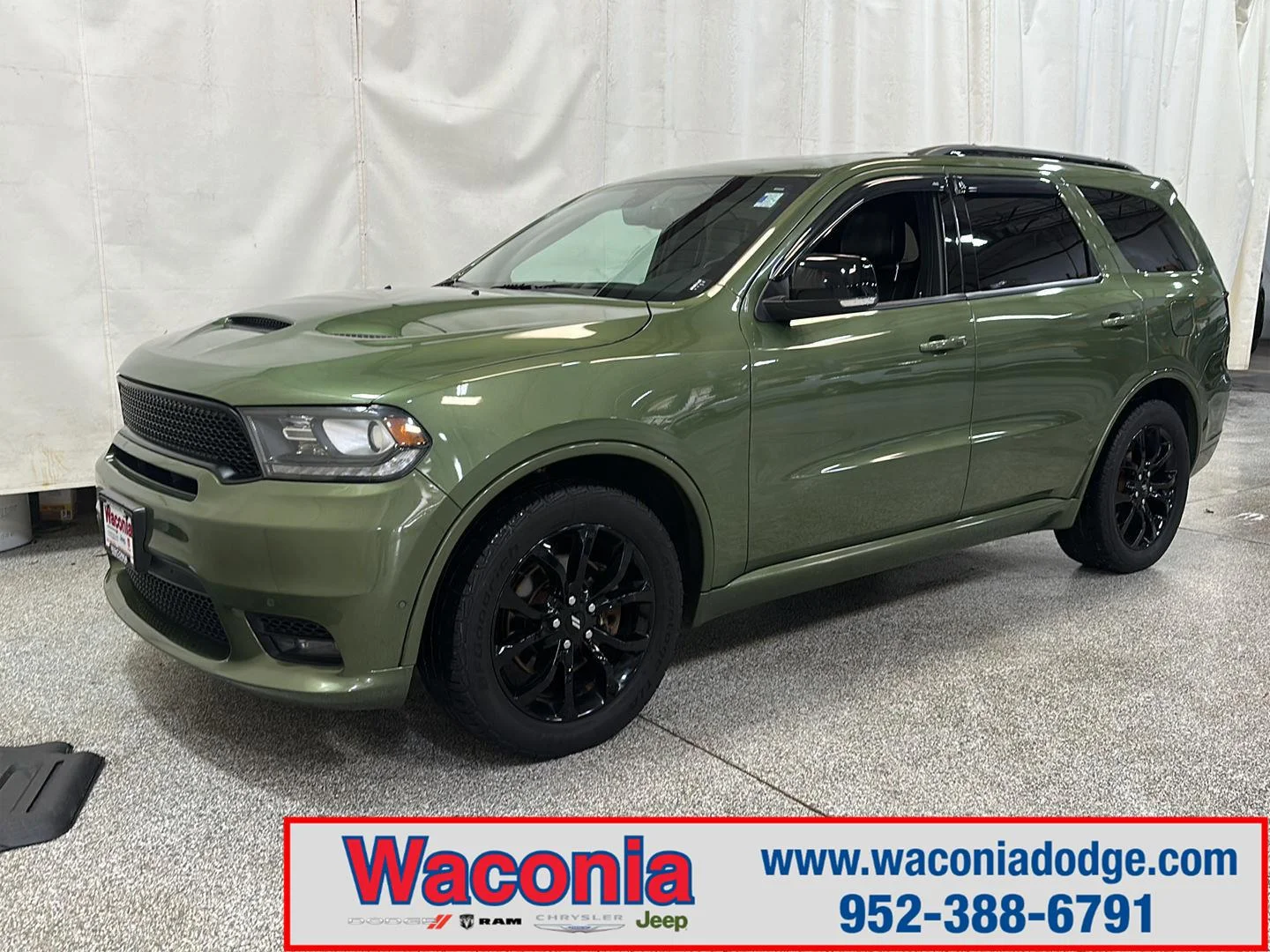 Used 2019 F8 Green Clearcoat Dodge R/T image 1