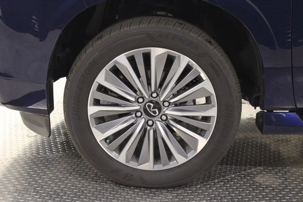 2025 INFINITI QX80 Luxe 4WD - Photo 15