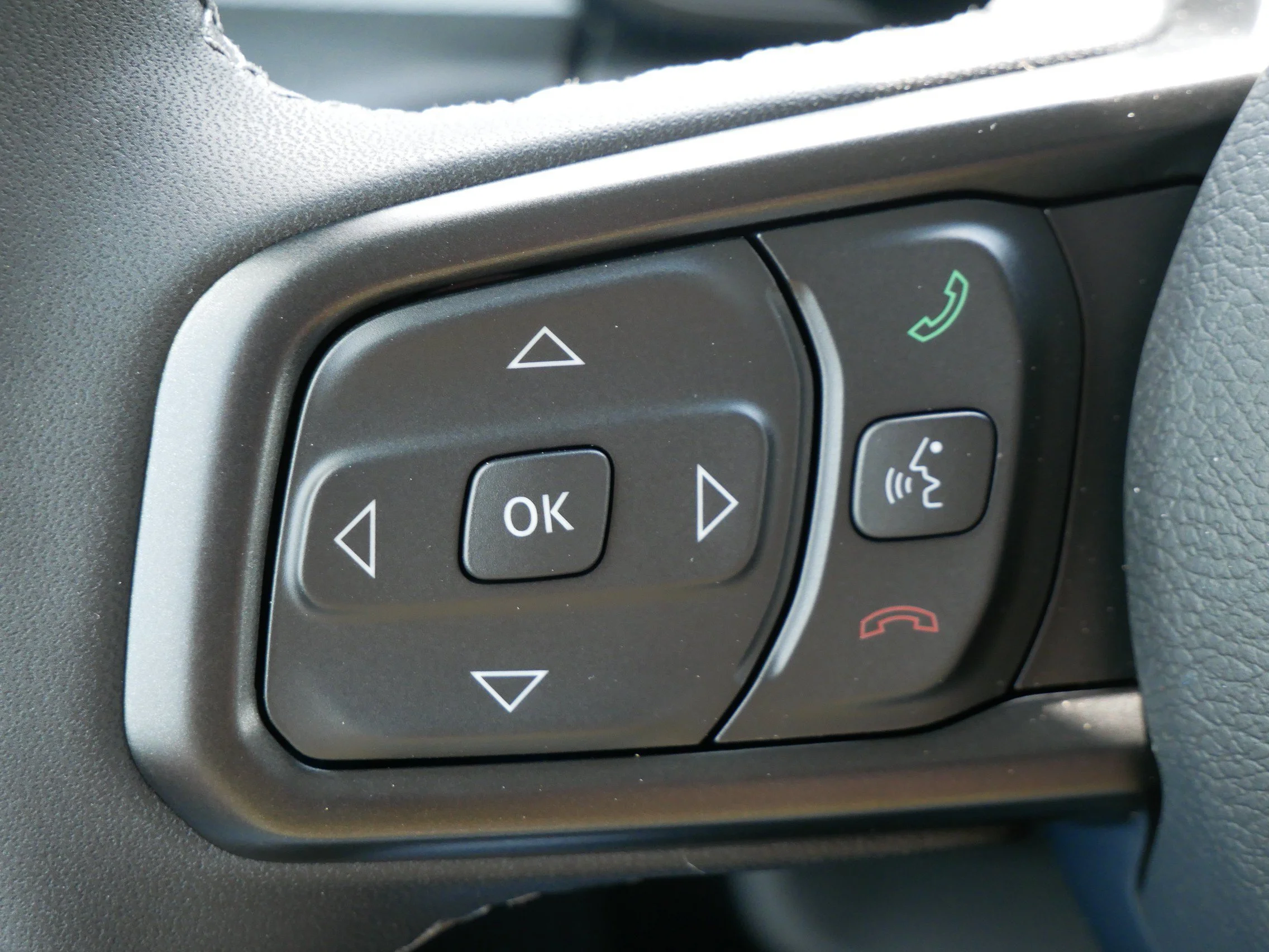 New 2026 Reign Exterior Paint Jeep Sport S image 15