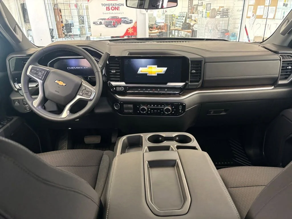 2026 Chevrolet Silverado 1500 LT - Photo 20
