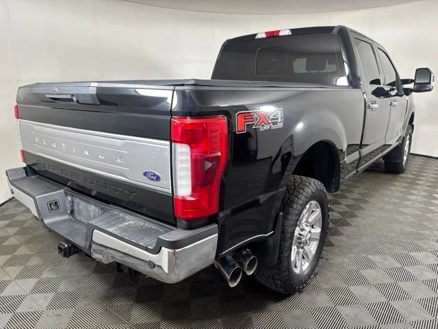 Used 2017 Black Ford Platinum image 3