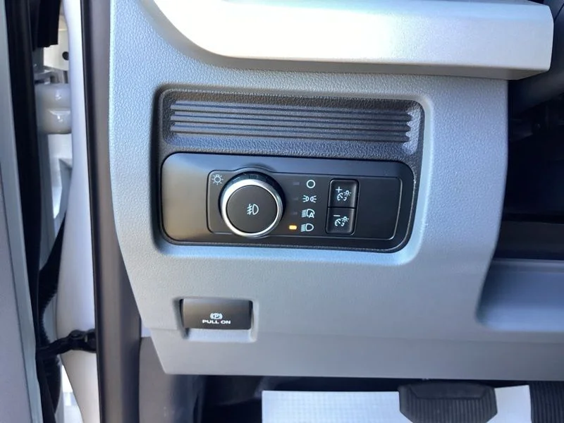 New 2026 White Ford XL image 27