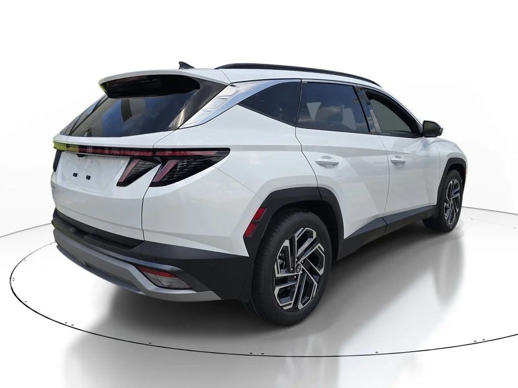 New 2026 White Hyundai SEL image 3