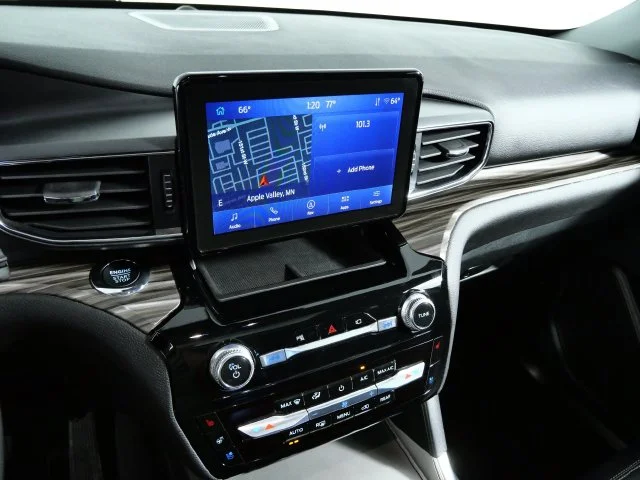 Certified Used 2023 Green Ford Limited image 22