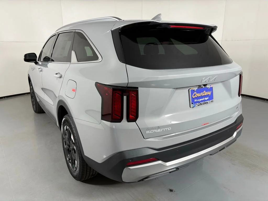 New 2026 Gray Kia S image 6