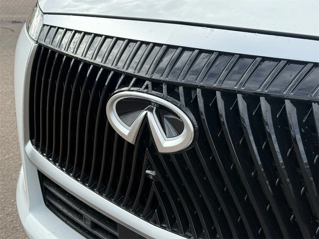 2026 INFINITI QX80 Luxe - Photo 12