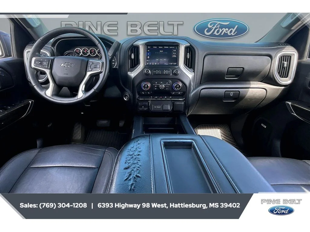 Used 2021 BLACK Chevrolet RST image 14