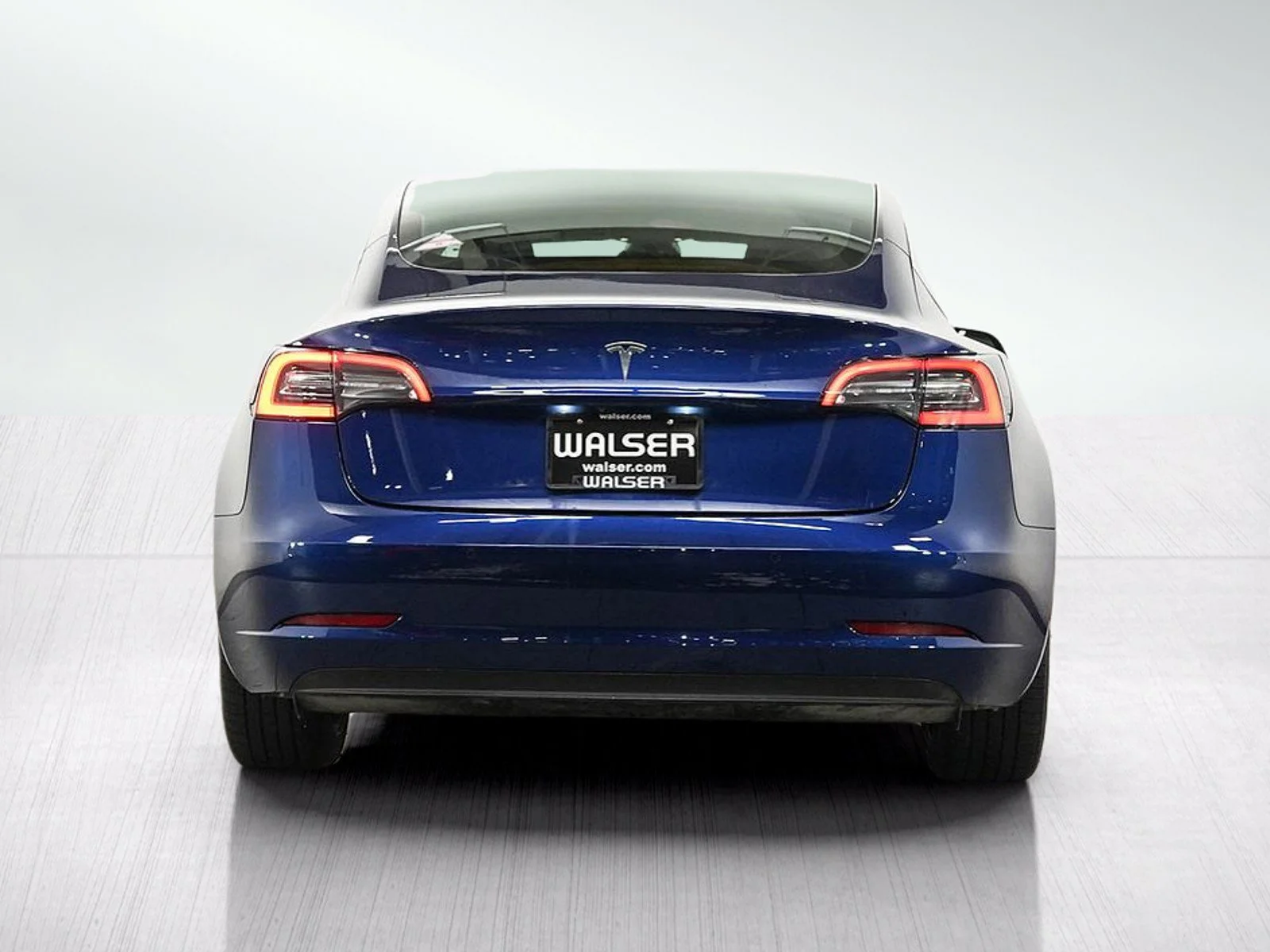 Used 2020 Blue Tesla Standard image 4