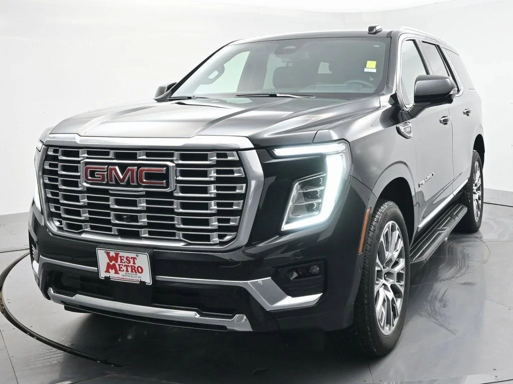Used 2025 GMC Yukon Denali with VIN 1GKS2DRL9SR228590 for sale in Monticello, Minnesota