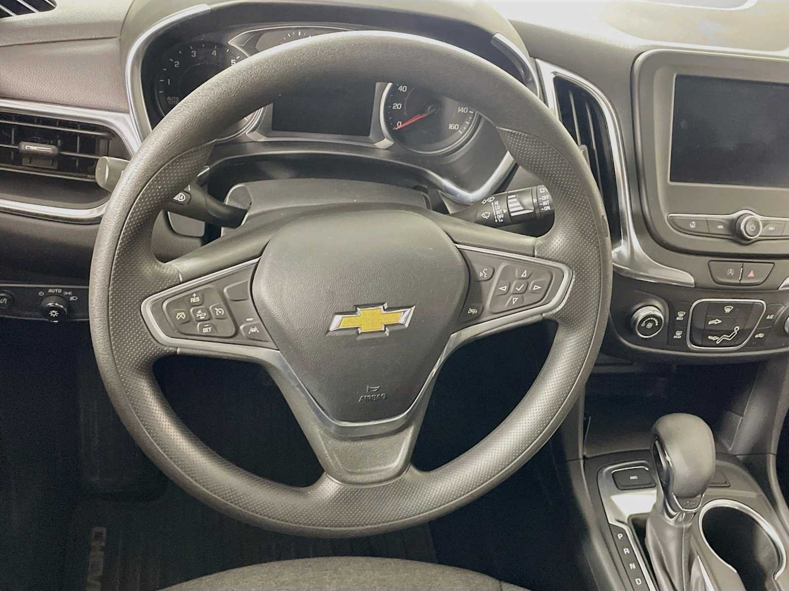 Used 2022 Summit White Chevrolet LT image 9