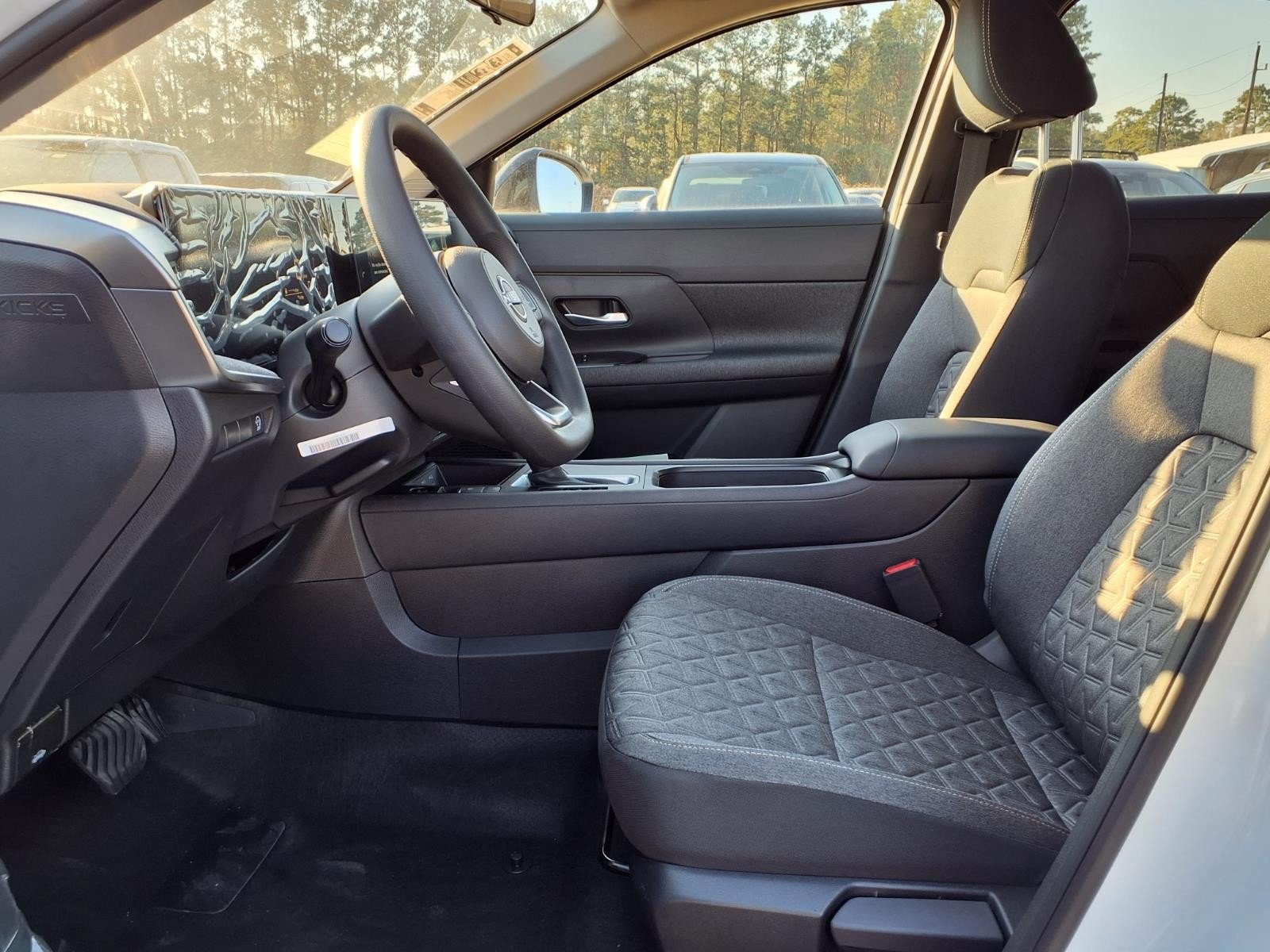2026 Nissan Kicks SV White at Robbins Nissan