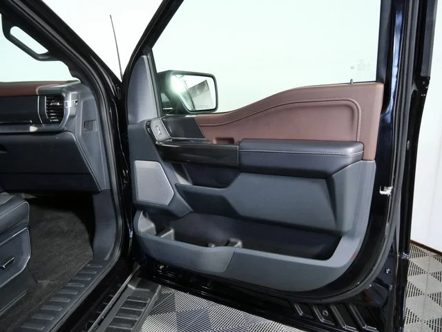 Used 2021 Black Ford Lariat image 11