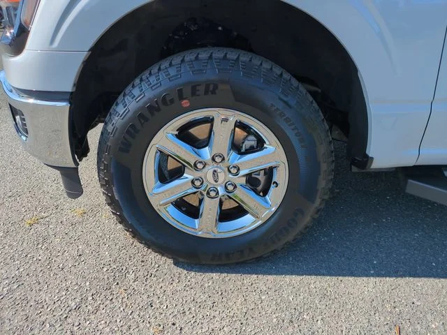 Used 2025 White Ford XLT image 10