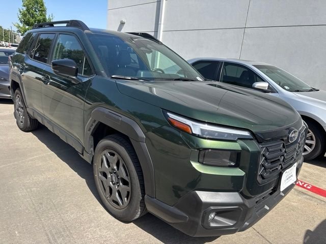 2026 Subaru Outback Premium's photo