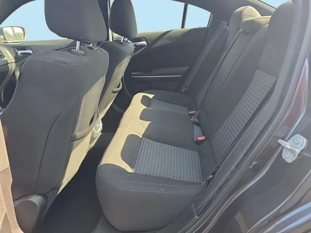 Used 2023 Gray Dodge SXT image 13