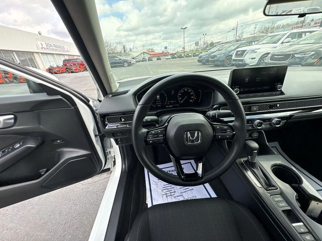 Used 2024 White Honda EX image 11