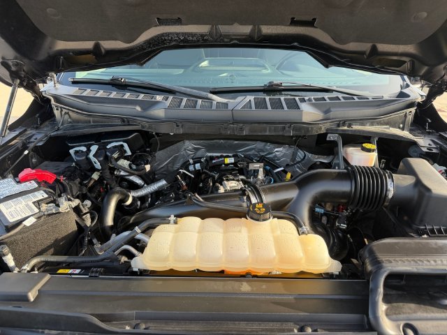 Used 2022 Blue Ford Lariat image 19