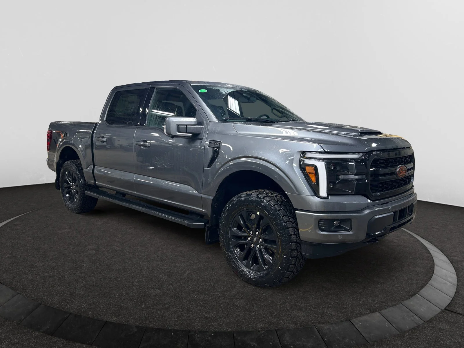 New 2026 Carbonized Grey Metallic Ford Lariat image 7