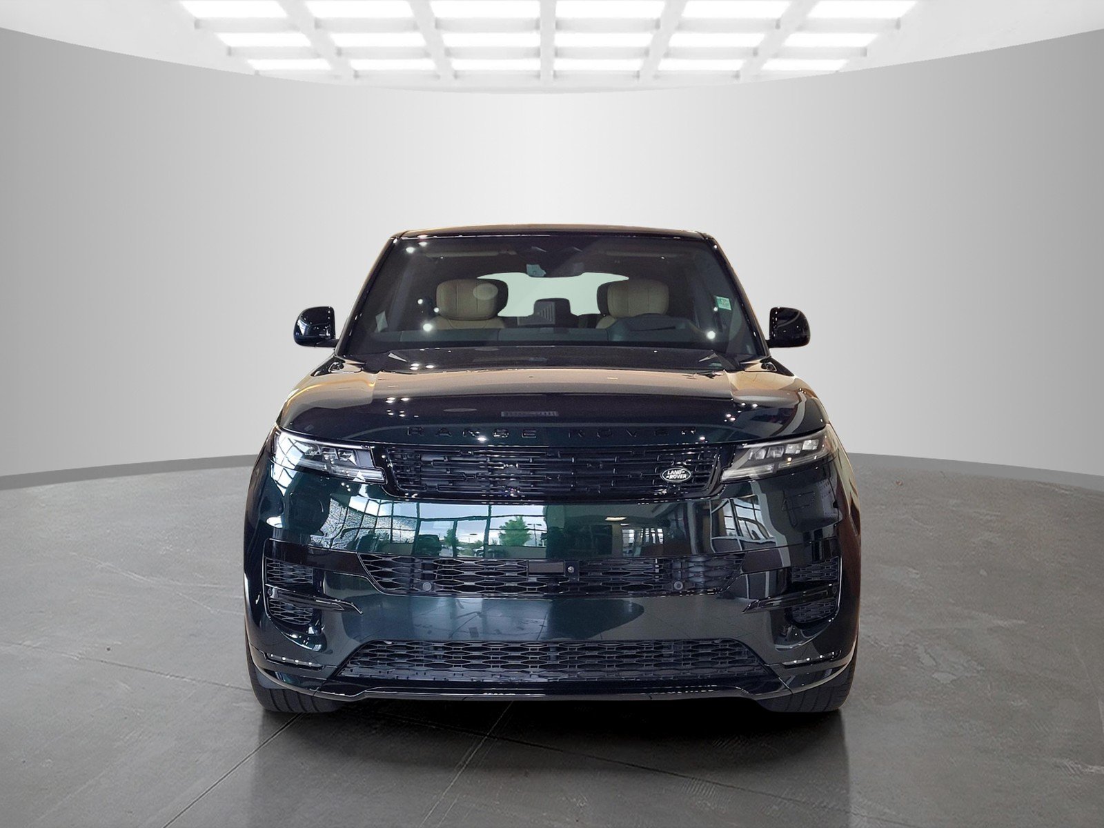 New 2026 British Racing Green Land Rover Autobiography image 2