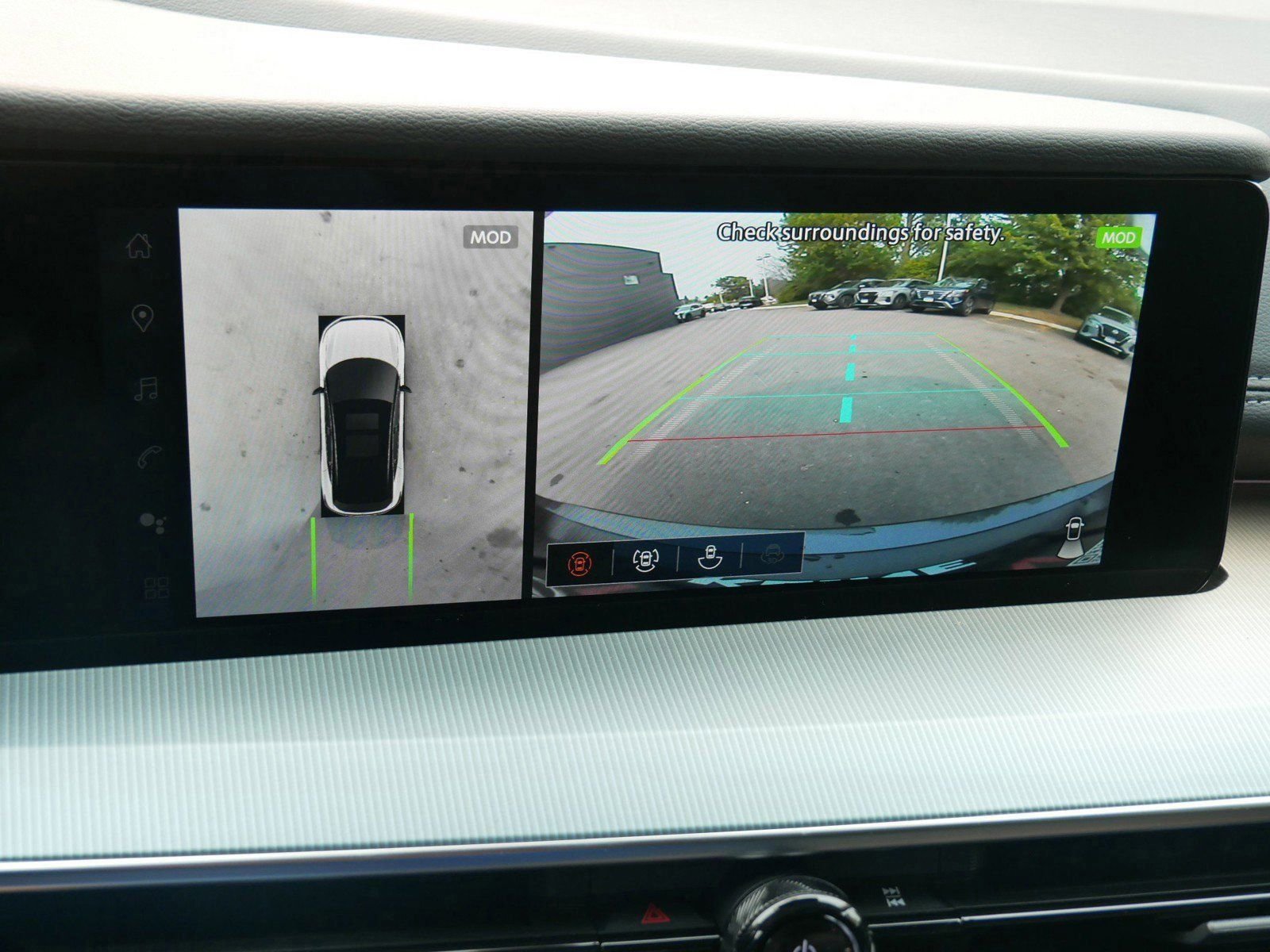 2025 Nissan Murano SL - Photo 10