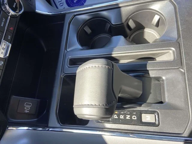 New 2026 Oxford White Ford XLT image 20
