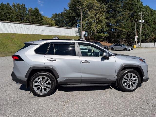 Certified Used 2025 SILVER SKY METALLIC Toyota  image 6