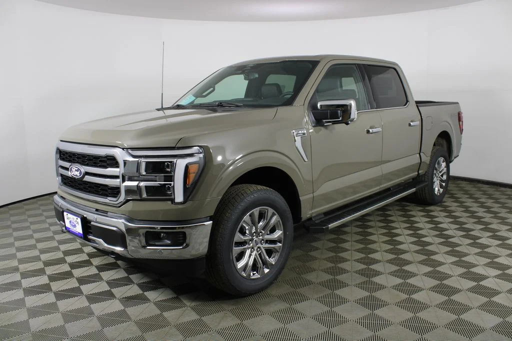 New 2026 Marsh Gray Ford Lariat image 3