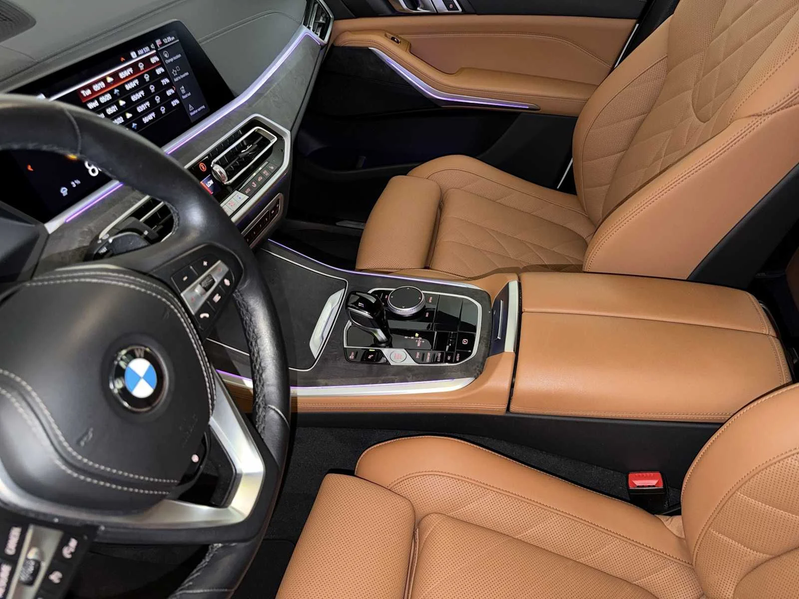 Certified Used 2023 Mineral White Metallic BMW xDrive40i image 19