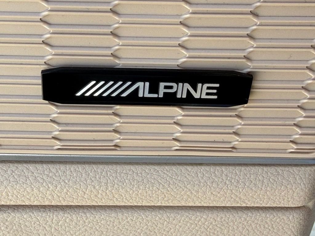 Used 2021 White Jeep Limited image 28