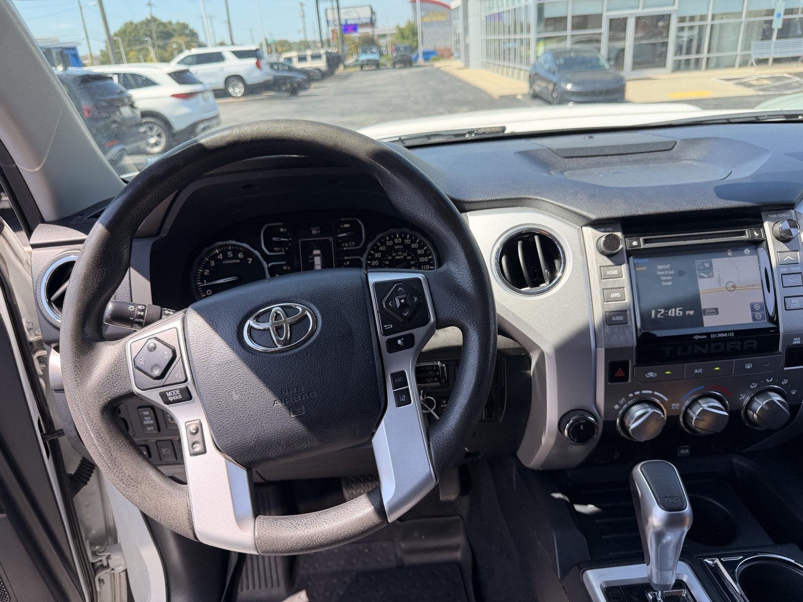 Used 2019 Super White Toyota SR5 image 18