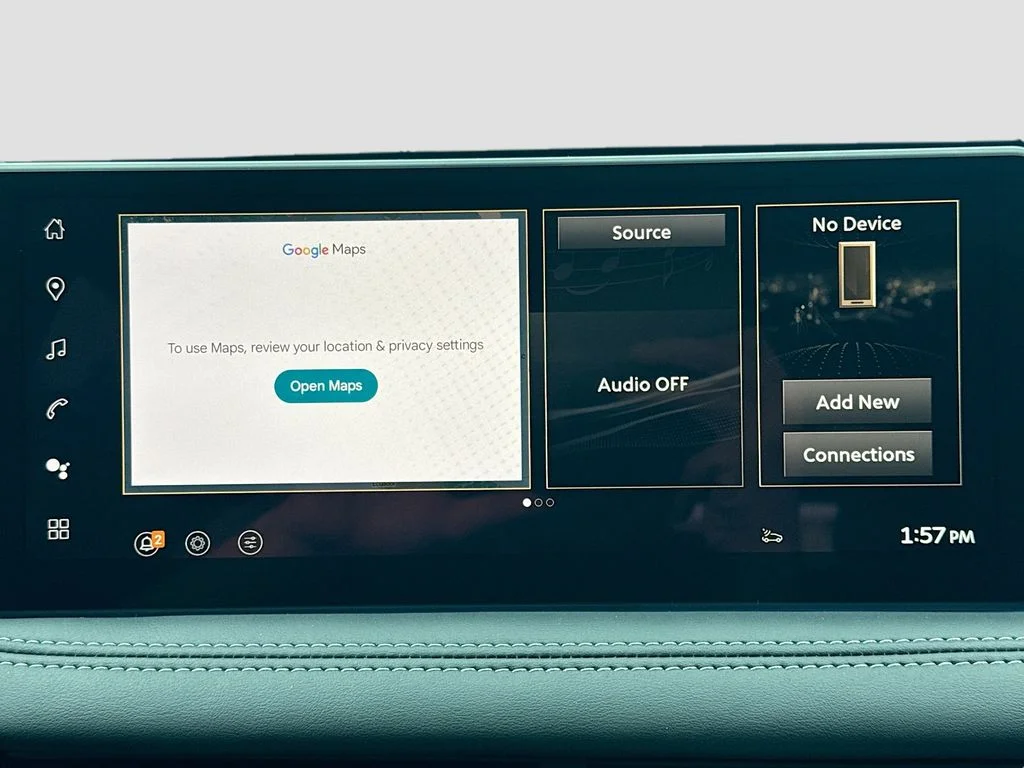 Certified Used 2026 White INFINITI LUXE image 16